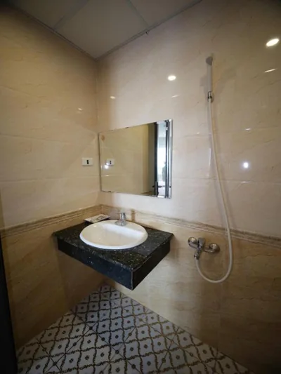 A12 Hotel – Photos 8